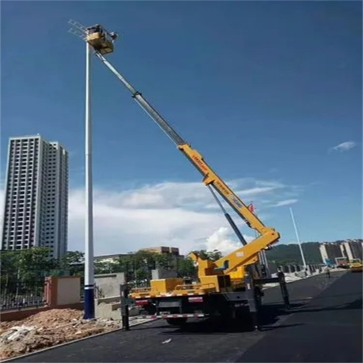 烟台牟平维修路灯的曲臂升降车出租